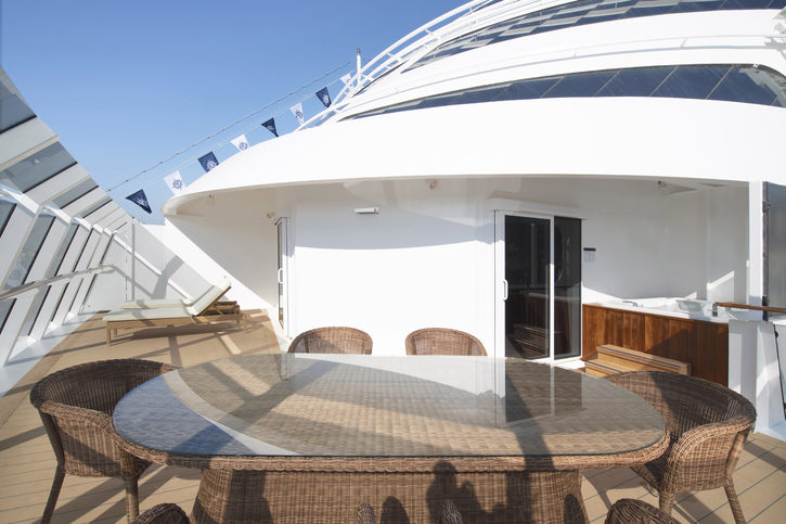 Apartmá MSC Yacht Club Royal s vířivkou (YC3), balkon - MSC Bellissima